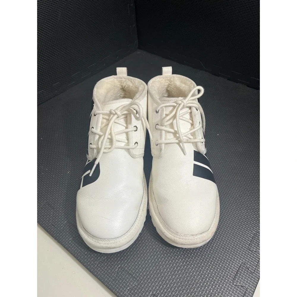 UGG MEN'S NEUMEL‎ CHOPD 1129470 PEBBLED WHITE SIZE 11 CHUKKA BOOTS SHOES WINTER